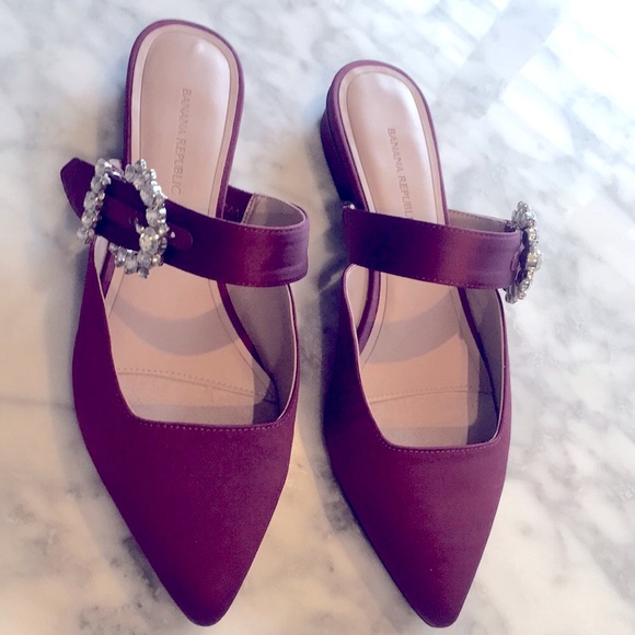 Satin Pointy-Toe Flat with Crystal Buckle 6 1/2 - Picture 1 of 4